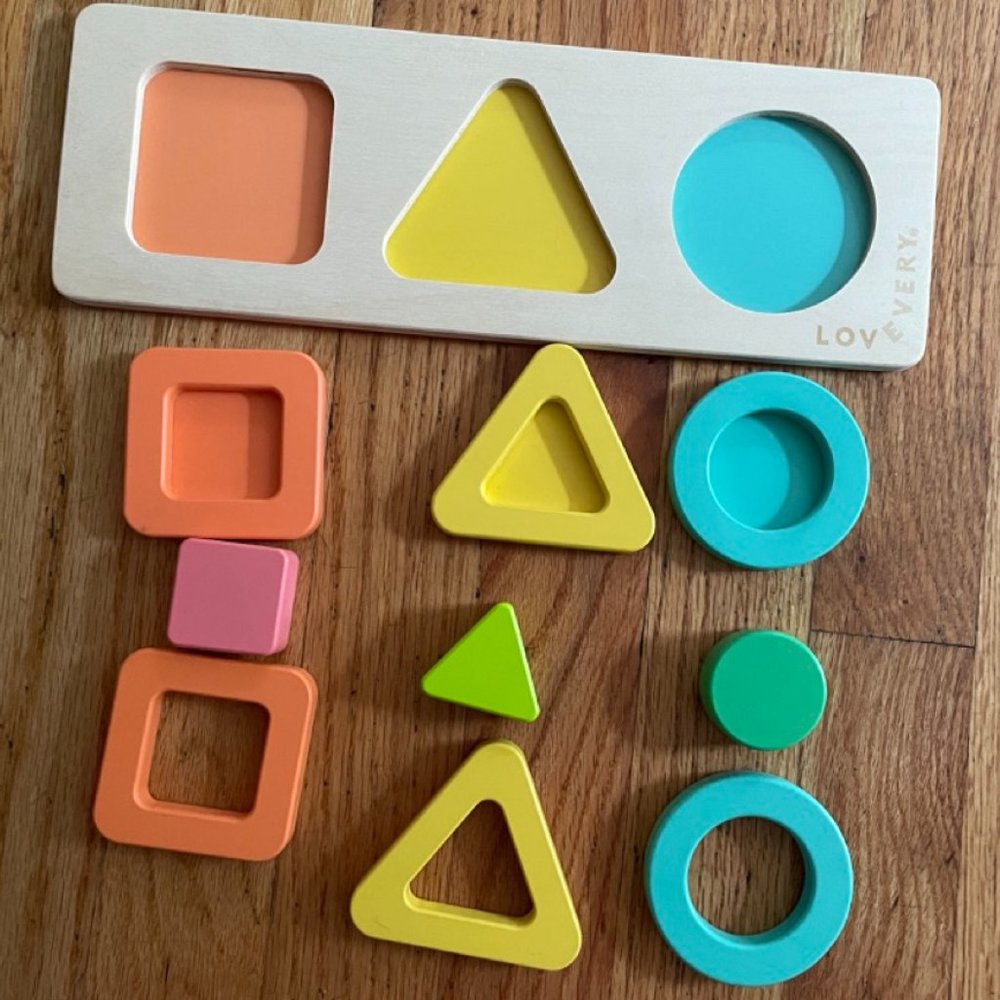 Lovevery Shapes Puzzle
